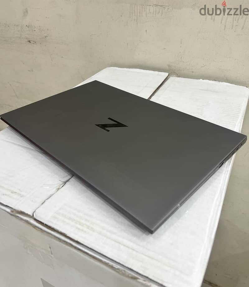 Hp Zbook studio g8 2