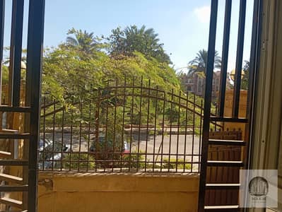 Apartment for rent in Al Banafseg 5 Villas, First Settlement, opposite Al Rehab, ground floor, 200 square meters, 3 bedrooms, 3 bathrooms, 3-piece rec