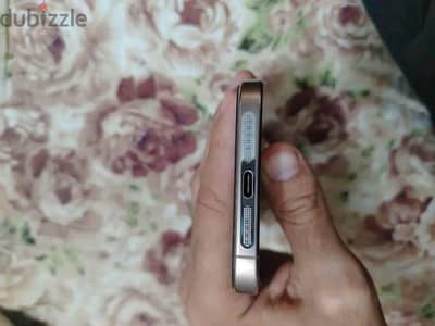 Apple - iPhone 16 Pro