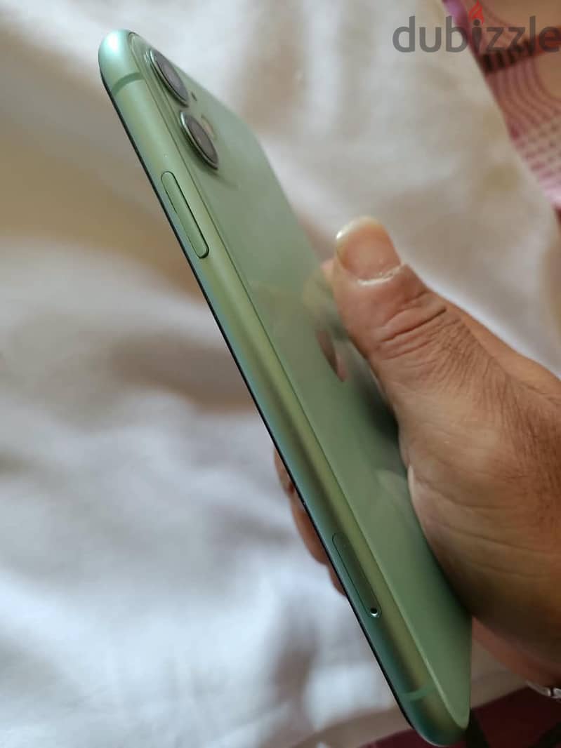 Apple - iPhone 11 3