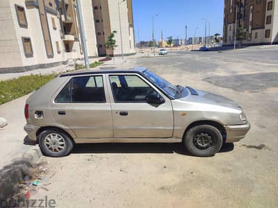 سكودا فيليشيا 1995