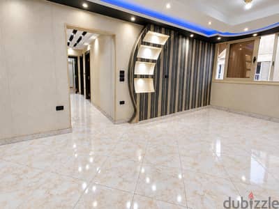 شقة للايجار شارع 500 عمارات النيابه العامه بجوار عمارات الكويتيه