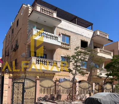 فرصة نادرة في الياسمين 7. .  شقة 200متر للبيع بجوار بتروسبورت واستلام فوري