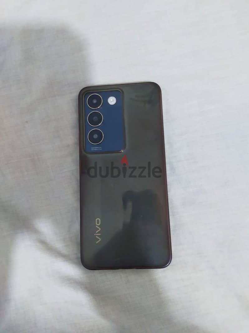 Vivo V30 10