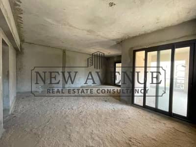للبيع شقة مستقلة بموقع متميز في ديستريكت 5 القاهرة الجديدة شركة مراكز للتطوير العقاري District 5 New Cairo Marakez Developments استلام فوري