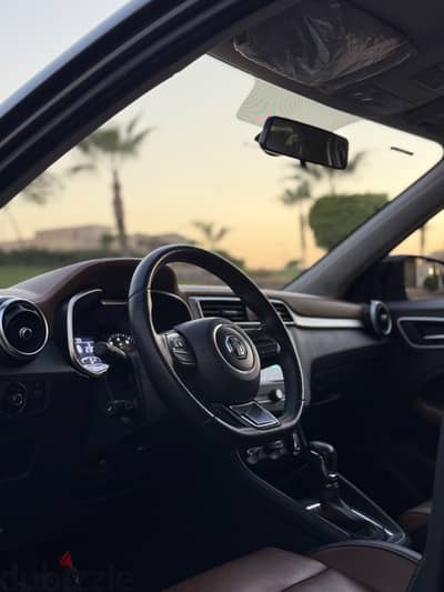 عربيه mg zs comfort 2023 للايجار