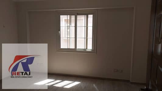 Apartment for rent in New Cairo (Fifth Settlement, Al-Narges Villas area). Area: 170 sqm. Super-lux finish. Price: 25,000 EGP/month.