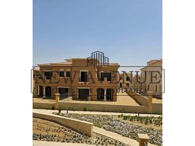 للبيع ستاندالون فيلا مميزة استلام فوري  بحري بموقع متميزبفيوعلى المساحات الخضراء و فيو مفتوح في سيتي جيت City Gate لشركة قطري ديارQatari Diar