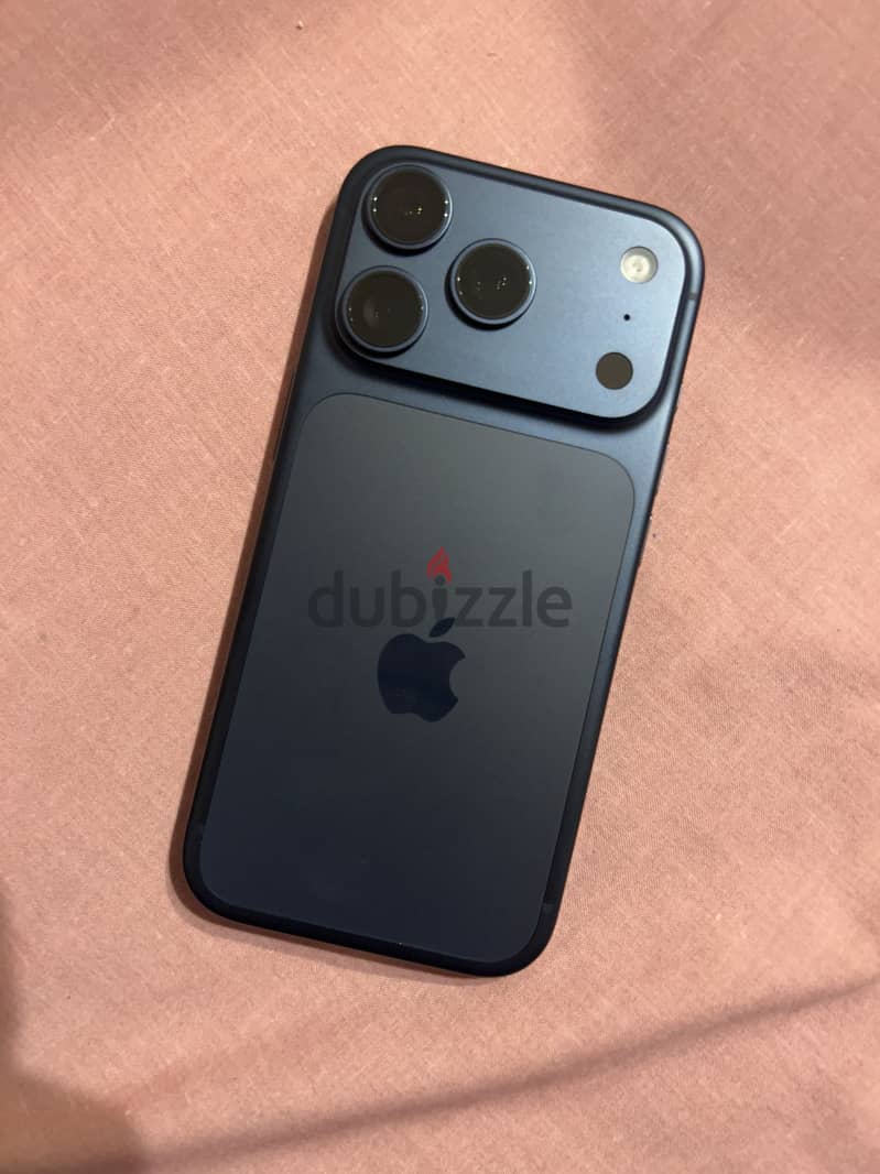 Apple - iPhone 17 Pro 1