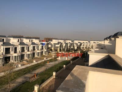 For Sale: Mountain View iCity October Corner iVilla Duplex