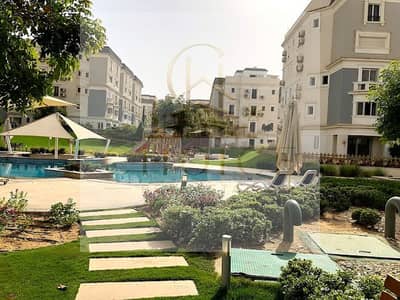 Apartment With Prime Finishing Direct From Owner Under Market Price  In Prime Location In Mountain View Executive , Pool View , Facing North