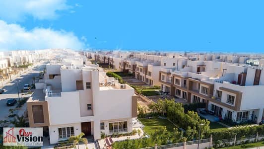 للبيع تاون هاوس في جراند هايتس (Grand Heights) فرصة للسكن الراقي في موقع متميز: مساحة الأرض: 301 متر. مساحة المباني: 283 متر. التقسيم: 4 غرف نوم | 4 ح