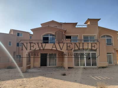 أقل من سعرالسوق فيلا مستقلة للبيع في ديار كومبوند Compound Dyar فى موقع متميز على فيو مفتوح على مساحات خضراء وبحيرات جاهزة على الاستلام الفورى