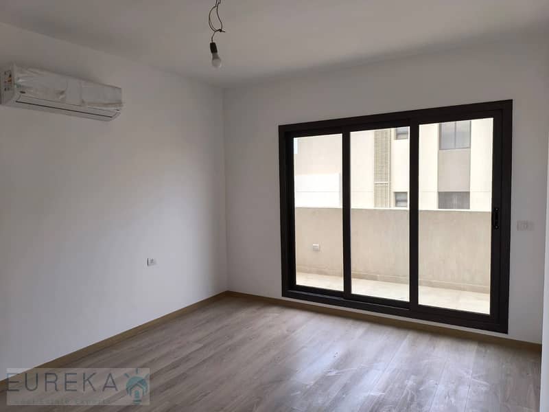 بنتهاوس بغرفتي نوم في فيفث سكوير المراسم، صورة ٥ من ١٣
