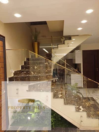Selling fast! A steal-deal 310 sqm townhouse villa in New Garden City, with easy payment options over 12 years!!