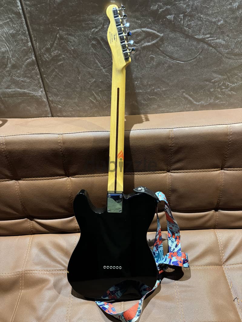  Squier Classic Vibe ’70s Telecaster Custom – Black / Maple 4
