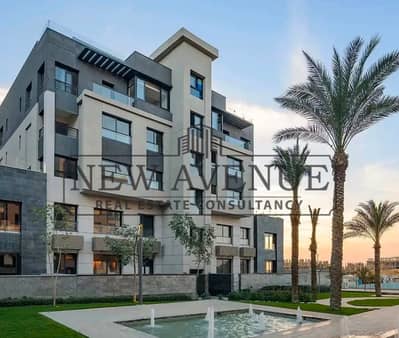شقه بالروف ٣/٤ تشطيب للبيع في كمبوند تريو جاردنز Trio gardens فى موقع متميز علي فيو مفتوح بمقدم و اقساط جاهزة على الاستلام الفوري جراج سيارة