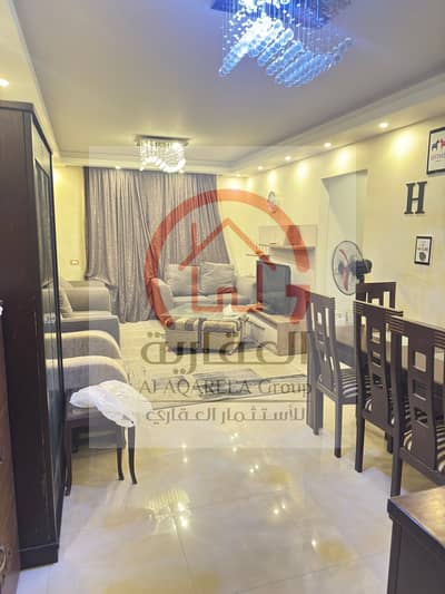 للايجار المفروش في مدينتي B7 مساحه 96 متر دور ثالث تشطيب خاص وفرش جديد