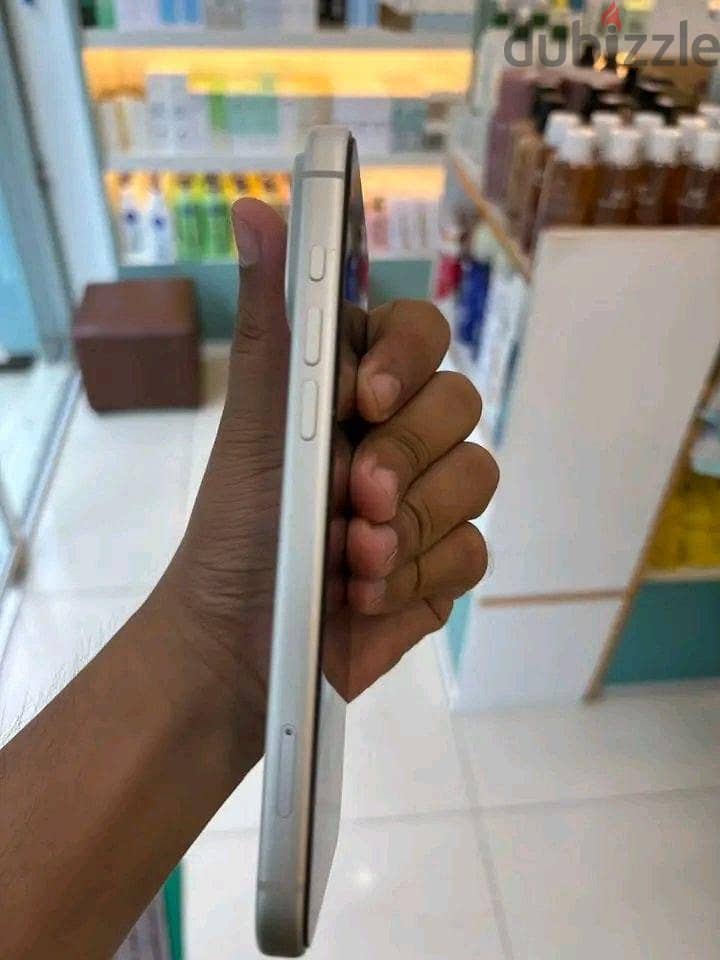 Apple - iPhone 17 Pro Max 1