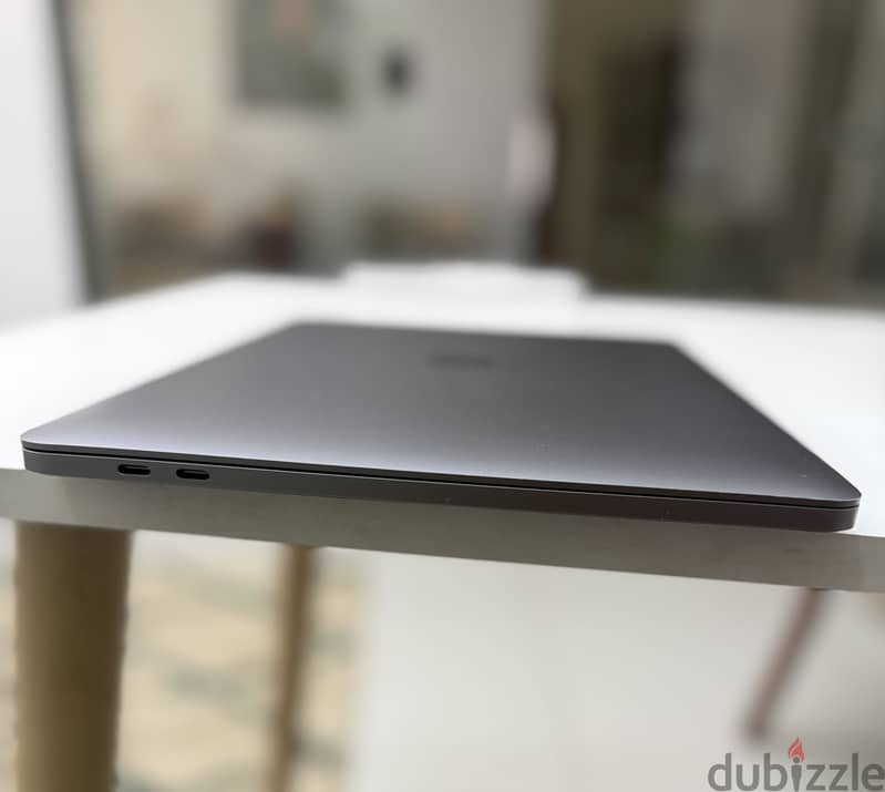 MacBook pro 13 5