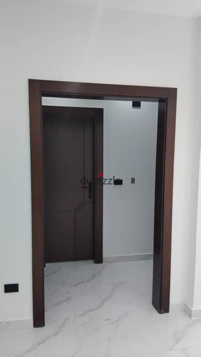 For rent a vacant apartment on the ground floor with a private entrance in the New Golf area, Dreamland compound, first residence