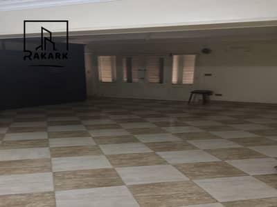 شقة للإيجار في النزهة الجديدة بجوار السندباد 115م
