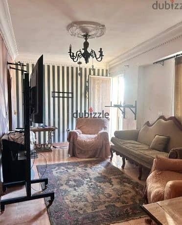 شقة 200 متر متشطبة للبيع فى كومباوند حدائق المهندسين فى قلب الشيخ زايد و بسعر مميز