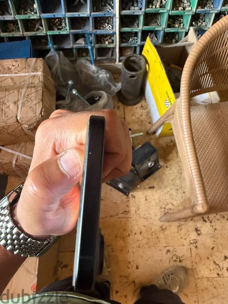 Apple - iPhone 16 Plus 1