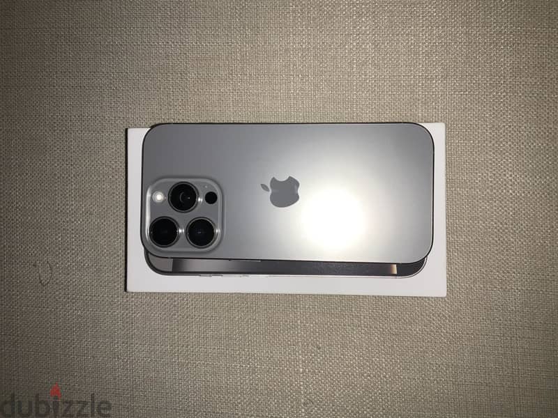 iPhone 16 Pro 1