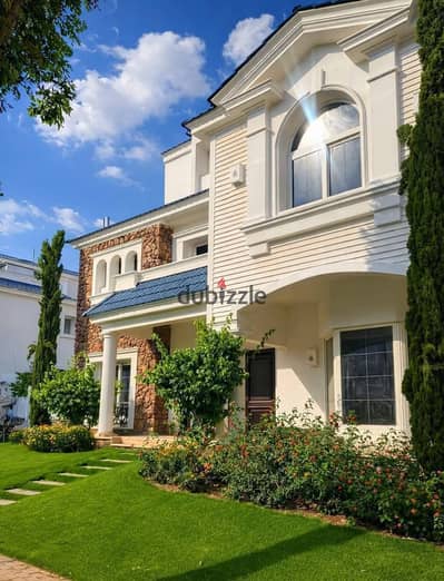 I-Villa for sale, ready for immediate delivery and fully finished, in a prime location at Mountain View 1.1.