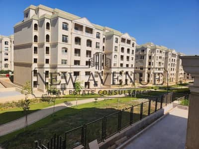Delivered corner apartment over looking greenery in L'aviner compound - Mostaqbal City Delivered corner apartment over looking greenery in L'aviner compound - Mostaqbal City