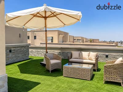 Villa for sale in Compound Green 5