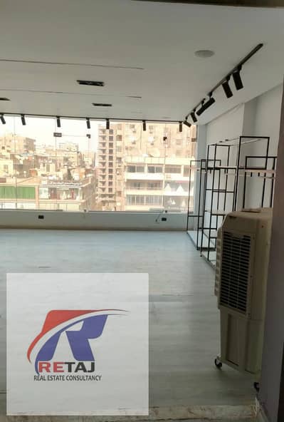 Apartment suitable for administrative or commercial use, equipped with air conditioning, in a prime location on the main Abbas El Akkad Street.