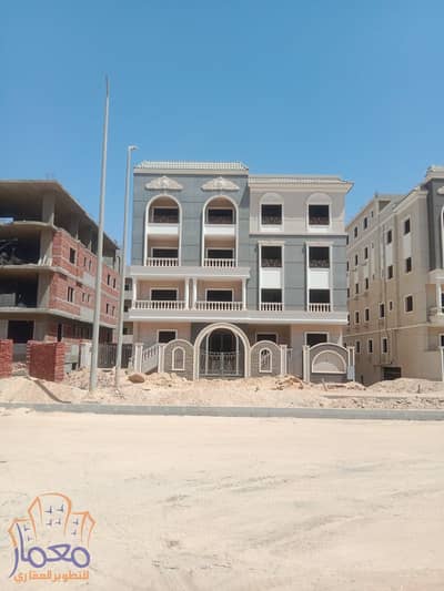 شقه للبيع خلفي 138 م  بيت الوطن الحي الاول استلام فوري  Beit Al Watan 5th settlement new cairo