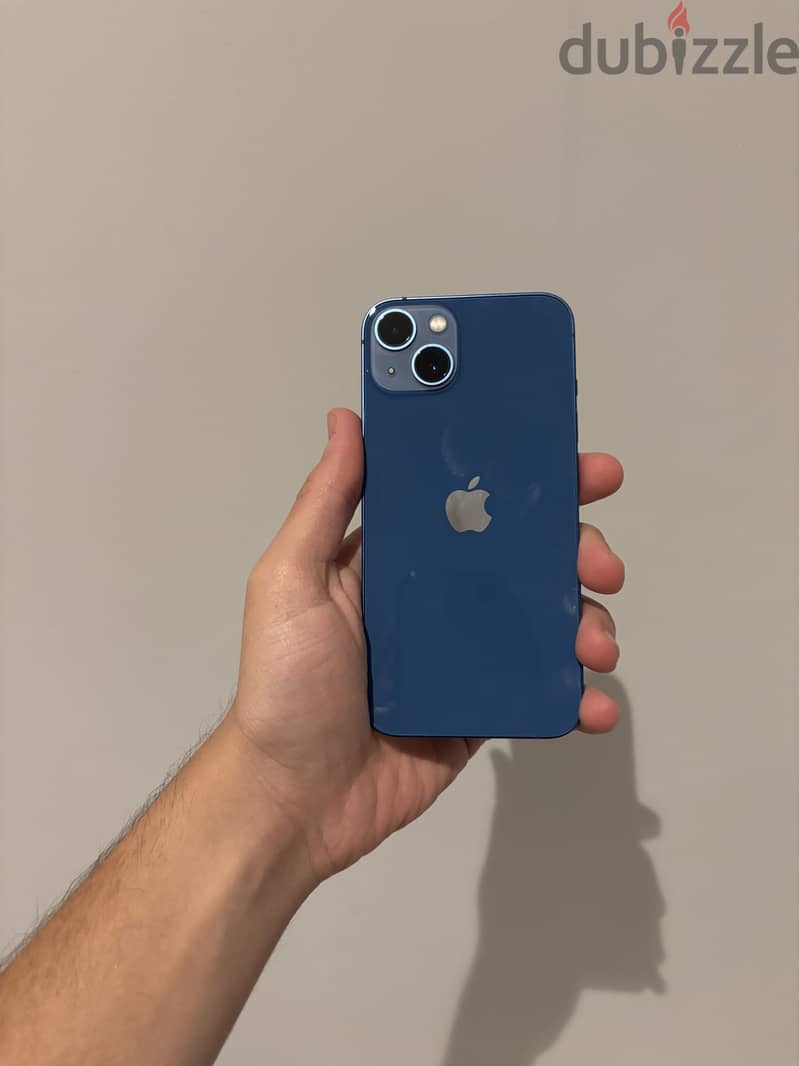 Like New iPhone 13 Blue 128gb 1