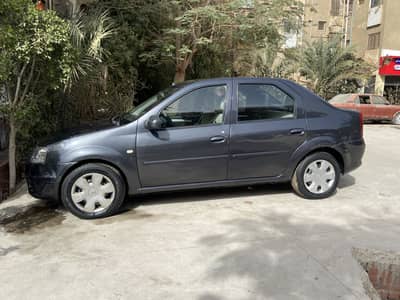 Renault Logan 2013