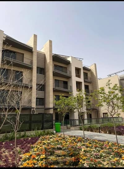 Furnished apartment in Sheikh Zayed on Al-Nuzha Street next to Hyper and near Arkan Mall
