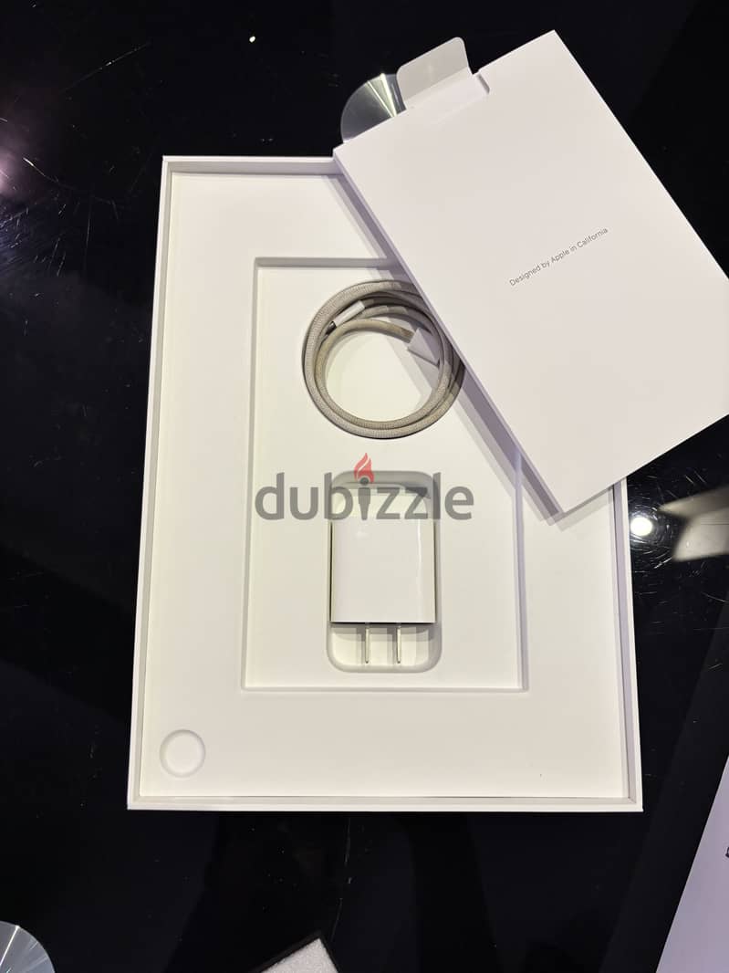 Apple ipad 11th generation as new 4