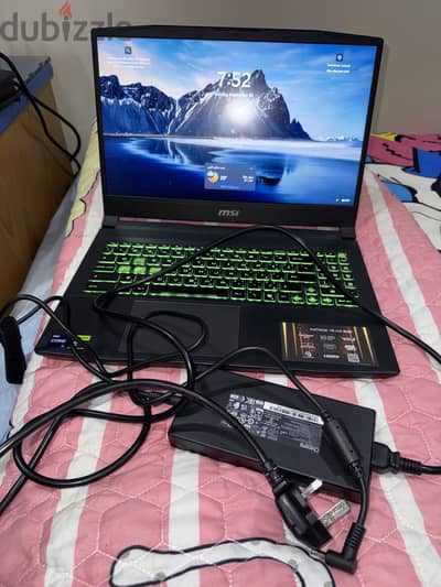Msi katana 15 hx كسر زيرو عملتله ابديت بس يعتبر مش استعمال