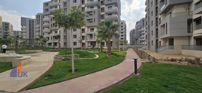 A distinctive apartment for sale, ready for immediate occupancy with all amenities. A 145-square-meter unit, ready for immediate living, located next