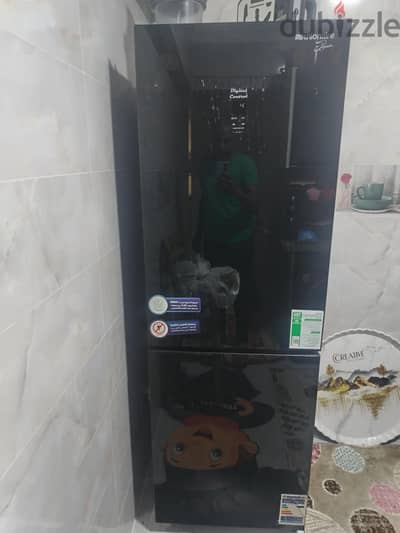 ثلاجه جديدة اشتغلت شهرين 13000