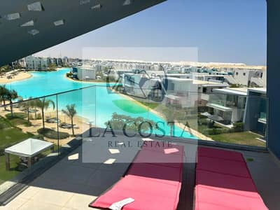 بنتهاوس للبيع في فوكا باي (Fouka Bay) - الساحل الشمالي بإطلالة مباشرة على اللاجون بالقرب من طريق فوكا وطريق إسكندرية مطروح الساحلي.