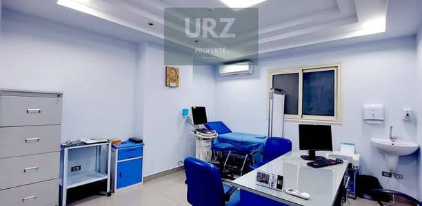 عاين الأن عياده طبيه متشطبه بالكامل للبيع فى أرقى مكان بـ التجمع الخامس بالقرب من مستشفى الجوى دقايق من واتر واى و داون تاون