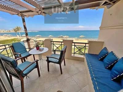 شاليه 3 غرف Full Sea View من جميع الغرف متشطب بالكامل فى لافيستا العين السخنه دقائق من بورتو و بجوار تلال