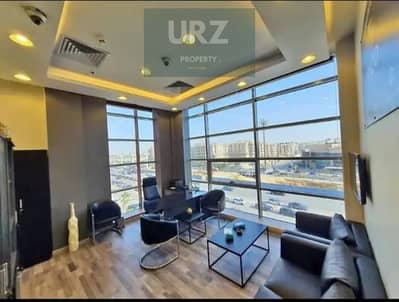 Receive a fully finished office in a prime location on the Suez Road minutes from Hyde Park Sodic and Waterway