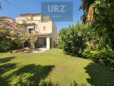 لراغبى السكن الفاخر أمتلك فيلا تاون هاوس Luxury و أغتنم افضل ف لافيستا سيتي العاصمه الجديده بجوار البوسكو دقائق من ميدتاون كوندو بالقرب من سيليا و نور