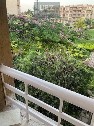 شقه 3 غرف للبيع بسعر لقطه فى سراى كومبوند بفيو أمامى بحرى بالكامل على Central Park بجوار مدينتى و الجار مباشرة بالقرب من سوديك و لافيستا الشروق