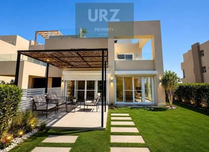 فيلا كاملة الخصوصيه بفيو مفتوح ع وايد جاردن للبيع ف موقع مميز بجوار الباتيو  دقايق من الجامعه الامريكيه بالقرب من ماونتن فيو و ديار بارك هايد بارك