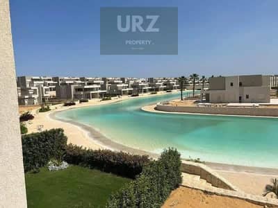 فيو مباشر ع بحر راس الحكمه بجوار مدن الامراتيه شاليه غرفتين كامل التشطيب بالتكيفات دايركت على اللاجون بالقرب من يود و نايا باى دقايق من لافيستا و سولت