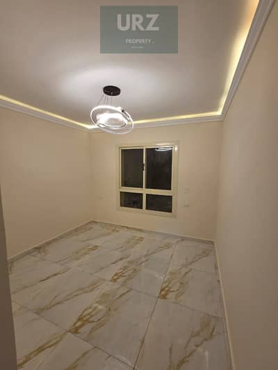 Required EGP 1,100,000 down payment 10-year installments prime clubhouse view own apartment Hyde Park near Zed East mins La Vista